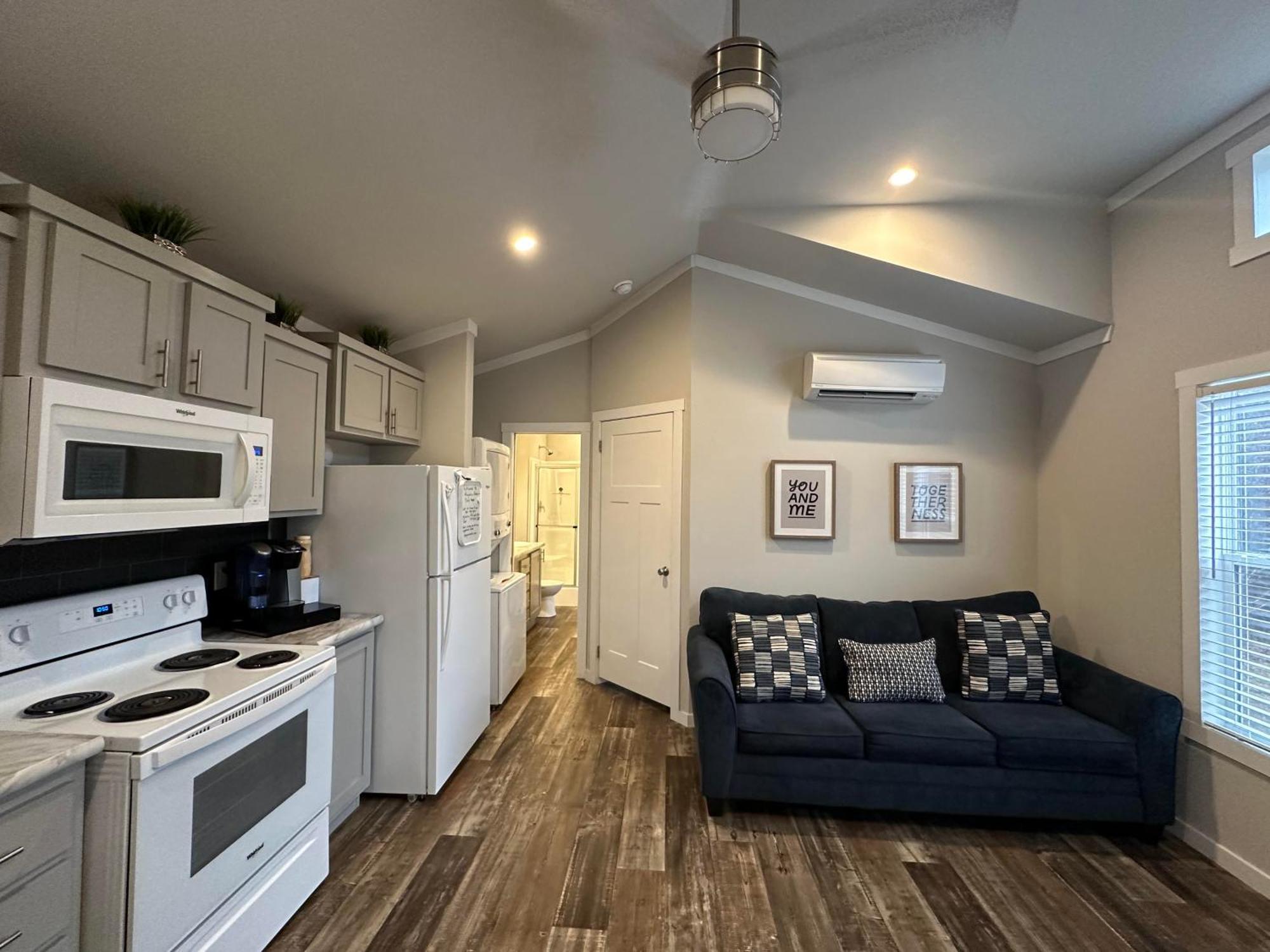Charming Tiny Home! Close To Oxford, Sardis Lake, Safari Animal Zoo Exterior photo