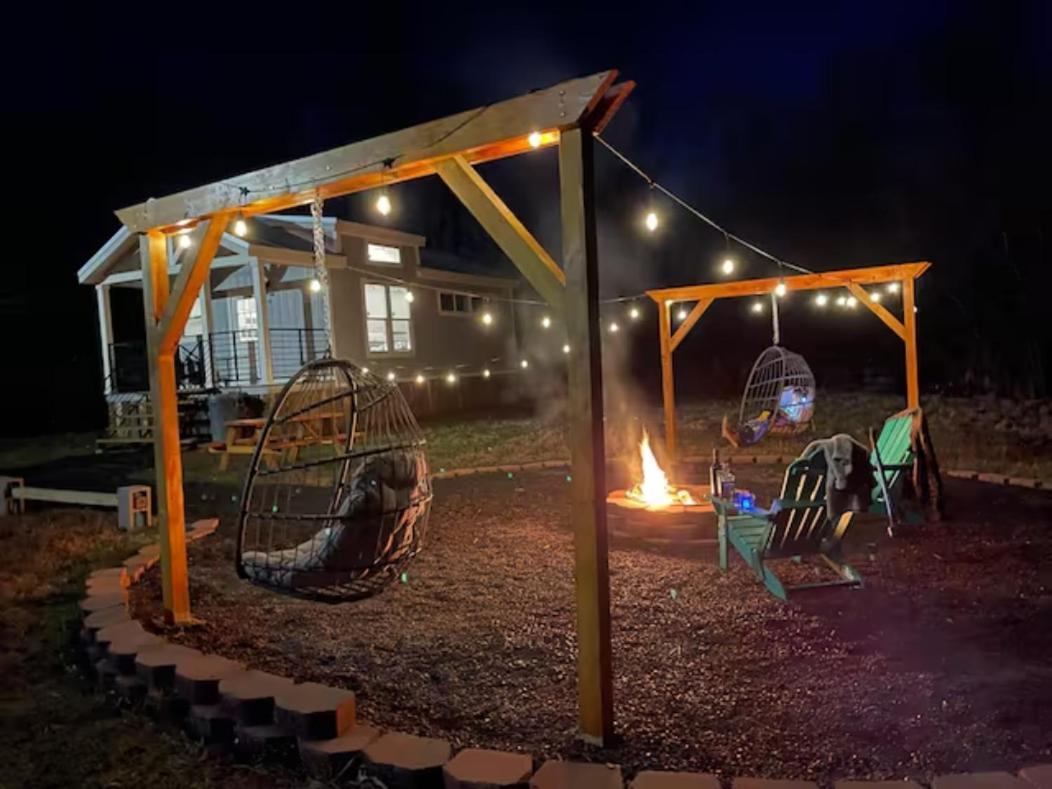 Charming Tiny Home! Close To Oxford, Sardis Lake, Safari Animal Zoo Exterior photo